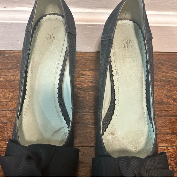 Gap Black Denim Wedge Peep Toe Shoes With Bow, Size 9 - Picture 3 of 10